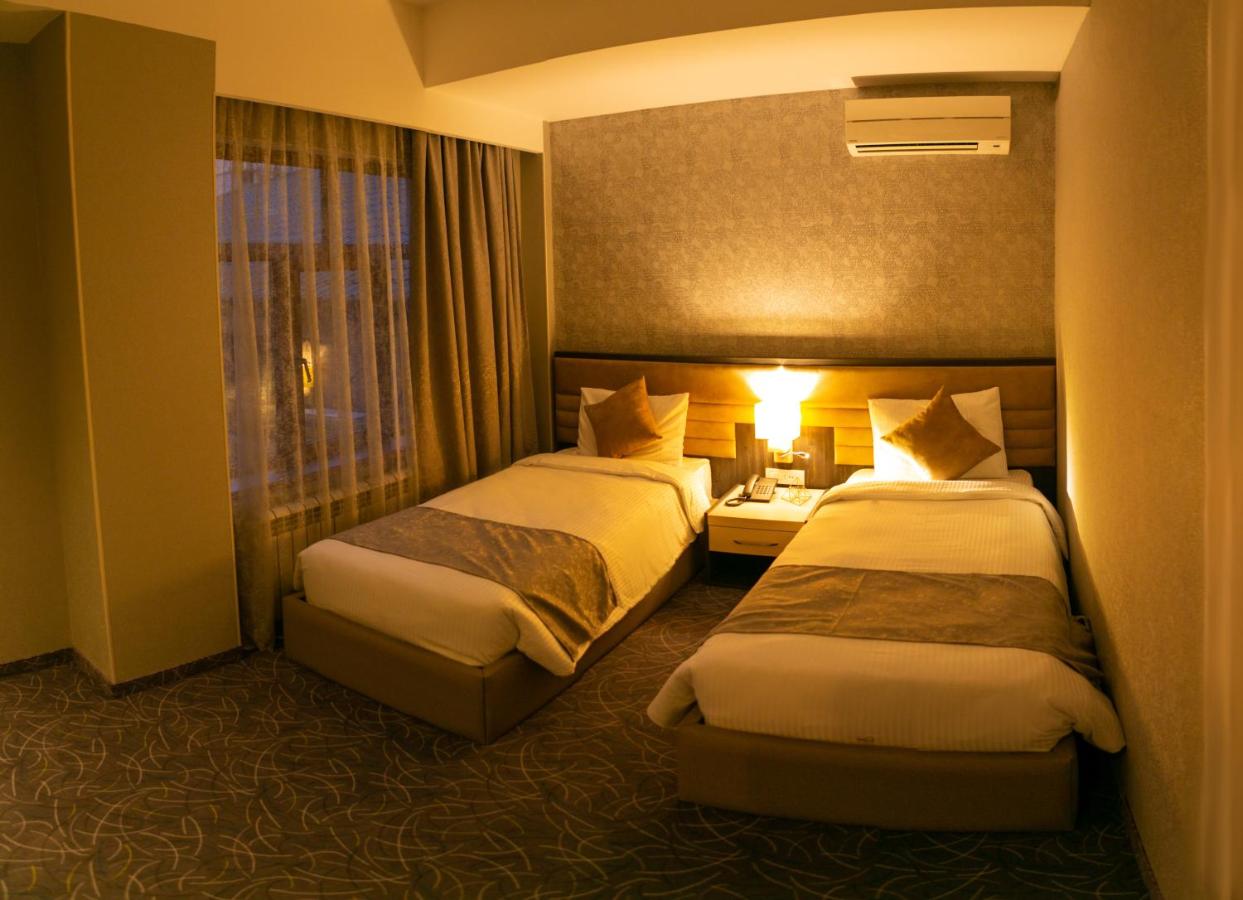 Parkway Inn Hotel & Spa photo