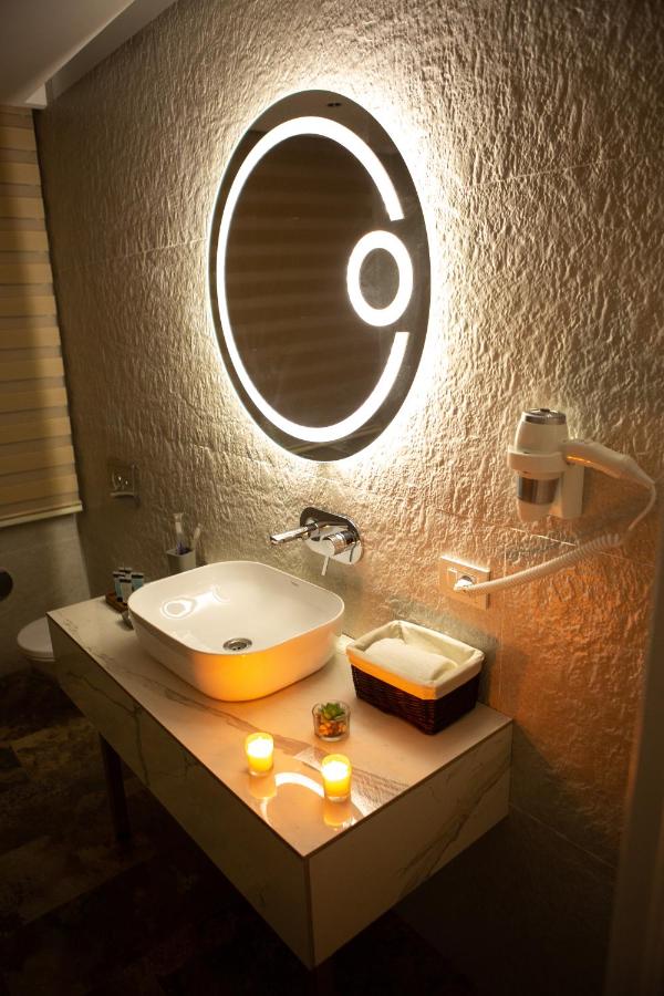 Parkway Inn Hotel & Spa photo