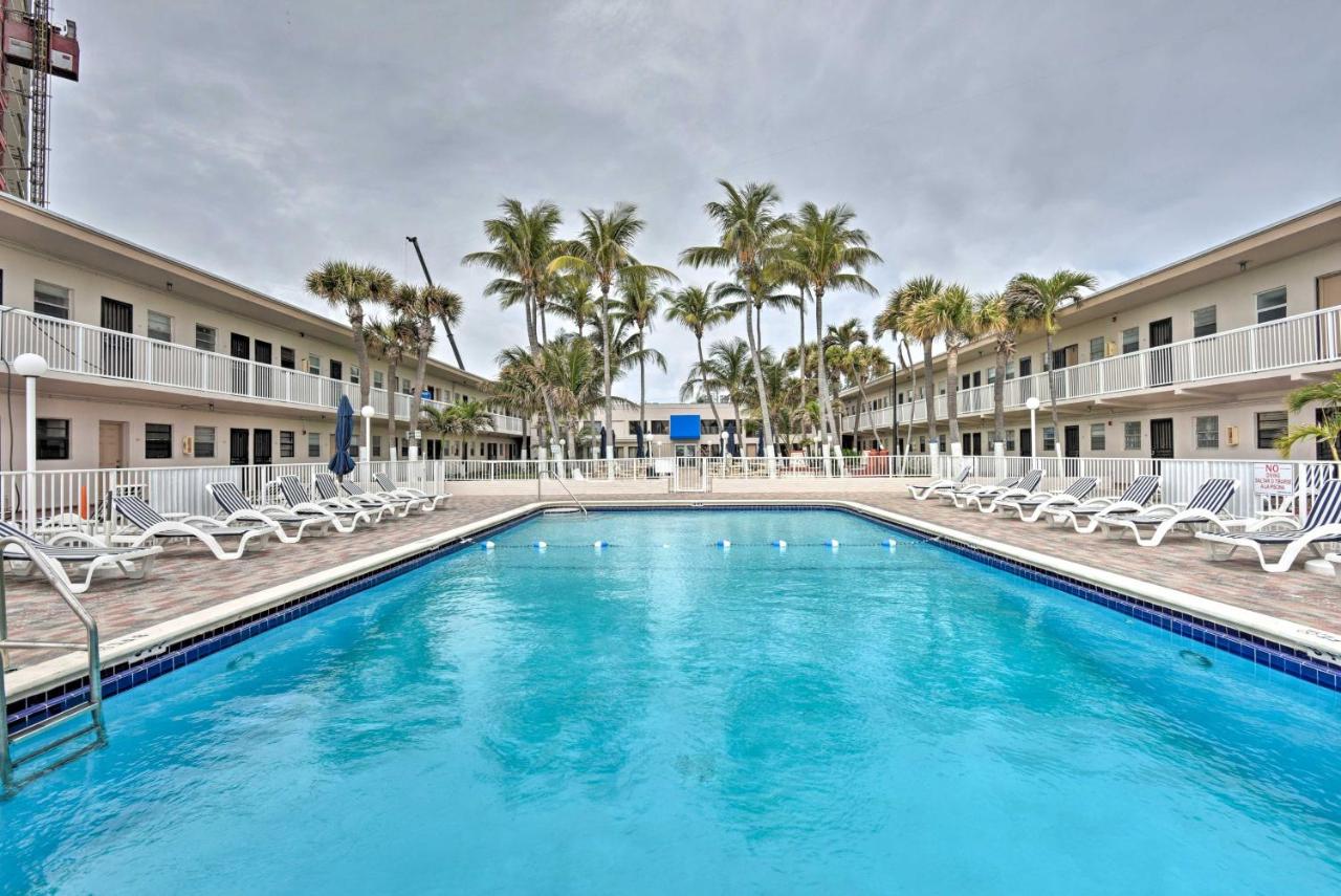 Oceanfront Miami Beach Condo with Resort Pool Access