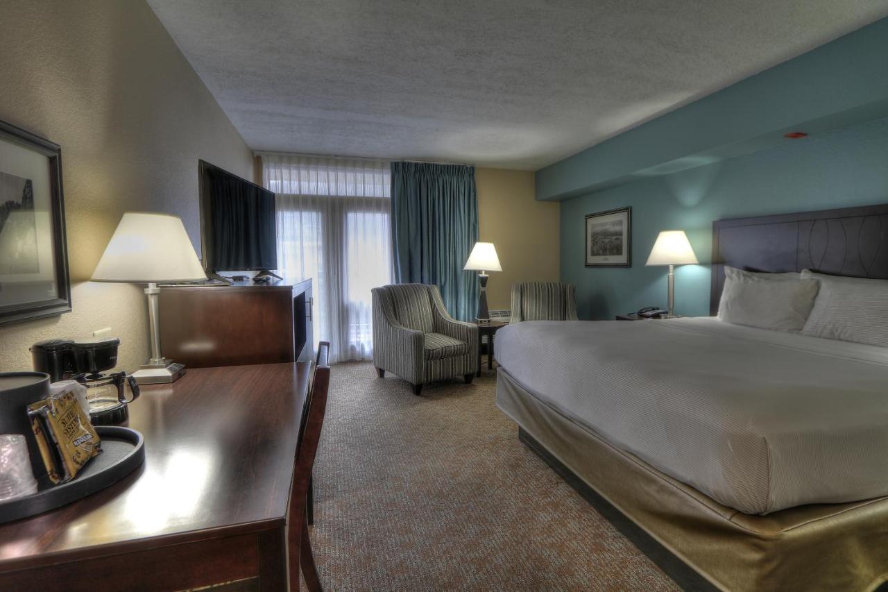 Greystone Lodge on the River — photo 11