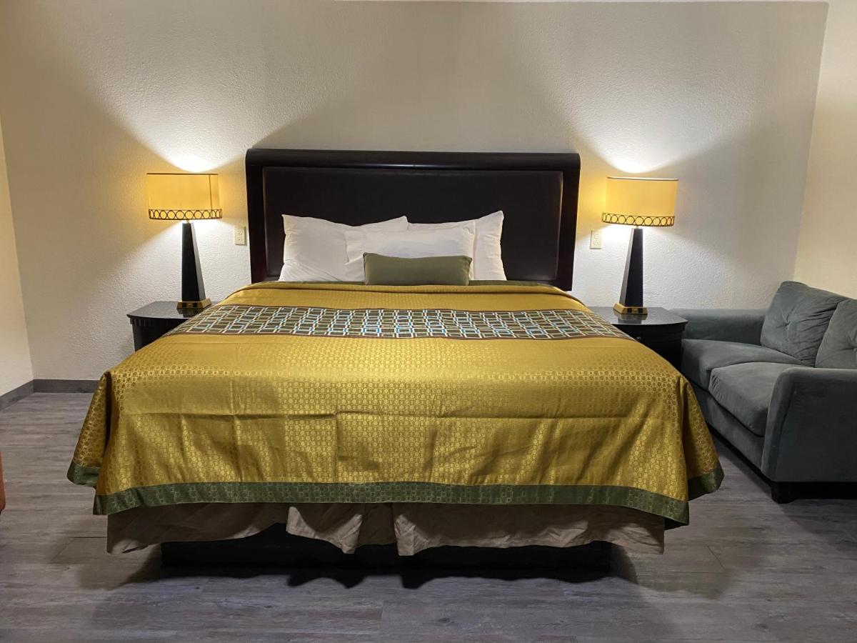 Palomino Motel — photo 19