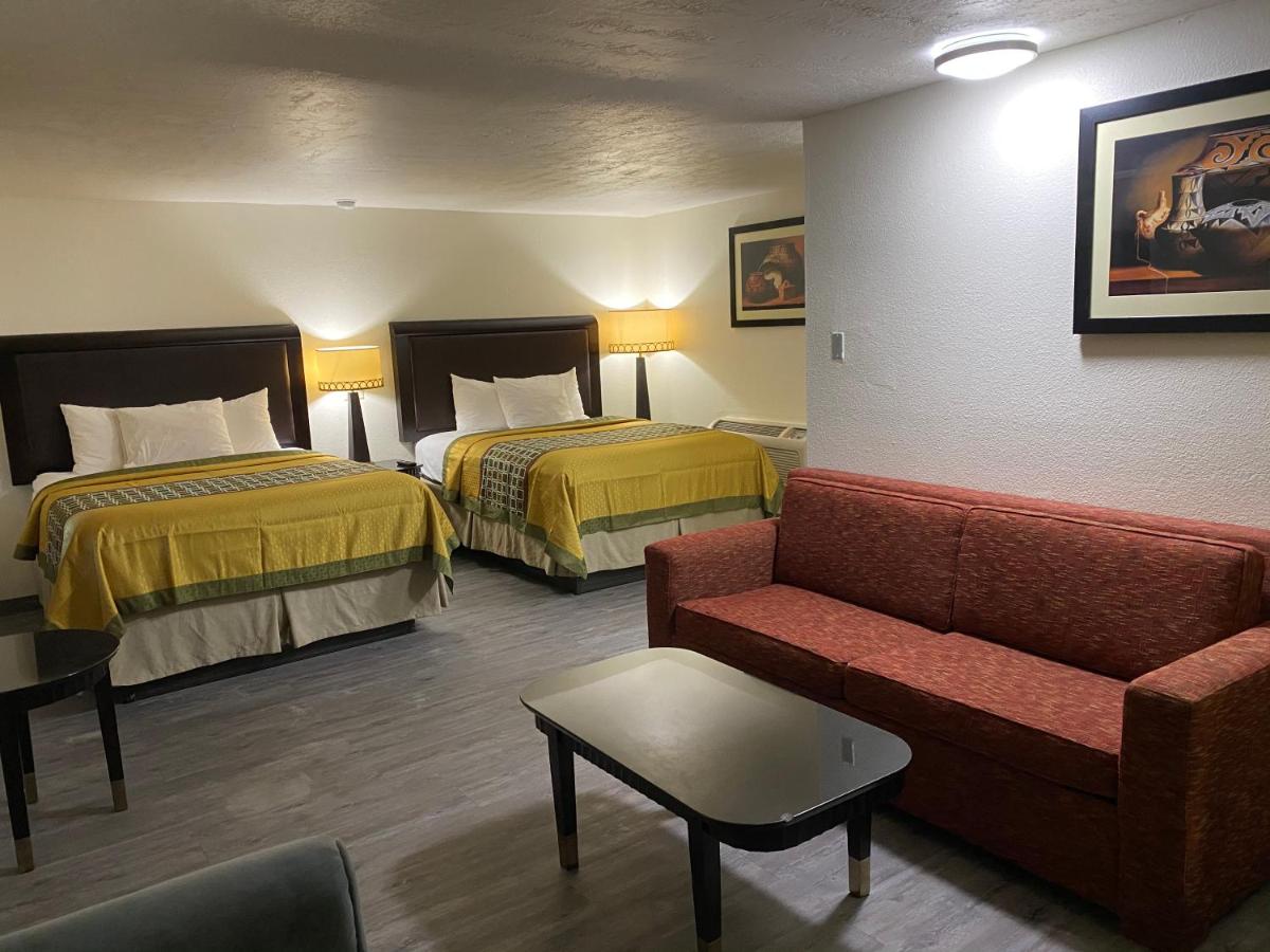 Palomino Motel — photo 9
