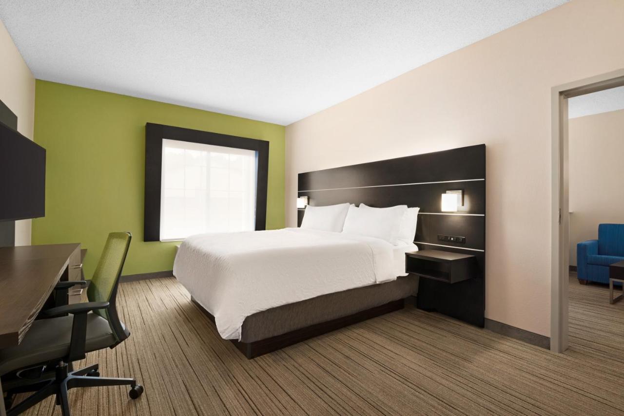 HiWay inn express — photo 21
