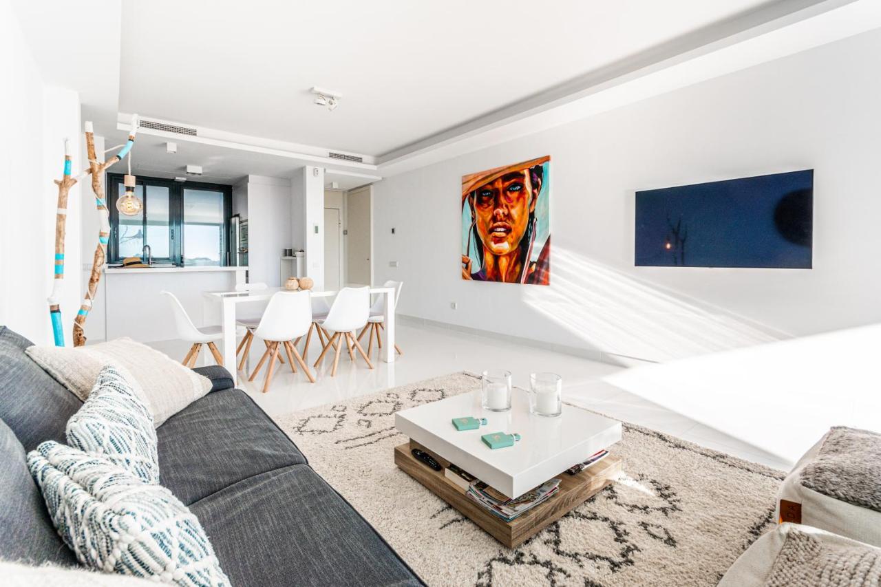 Luxury apartment in Atalaya Golf club, Behanavís, Marbella ...