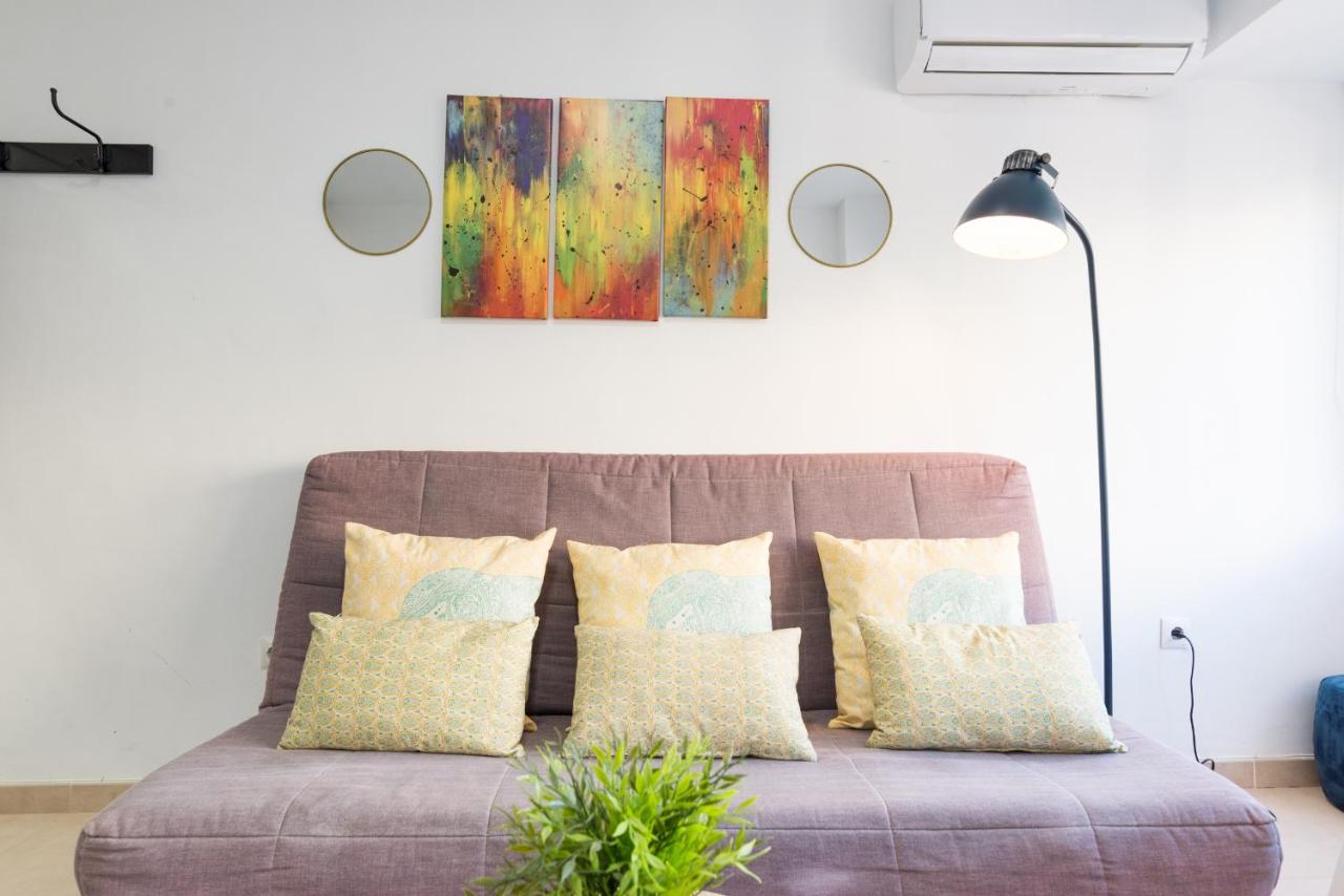 MP7 Renovated apartment right on the beach 700 meters away ...