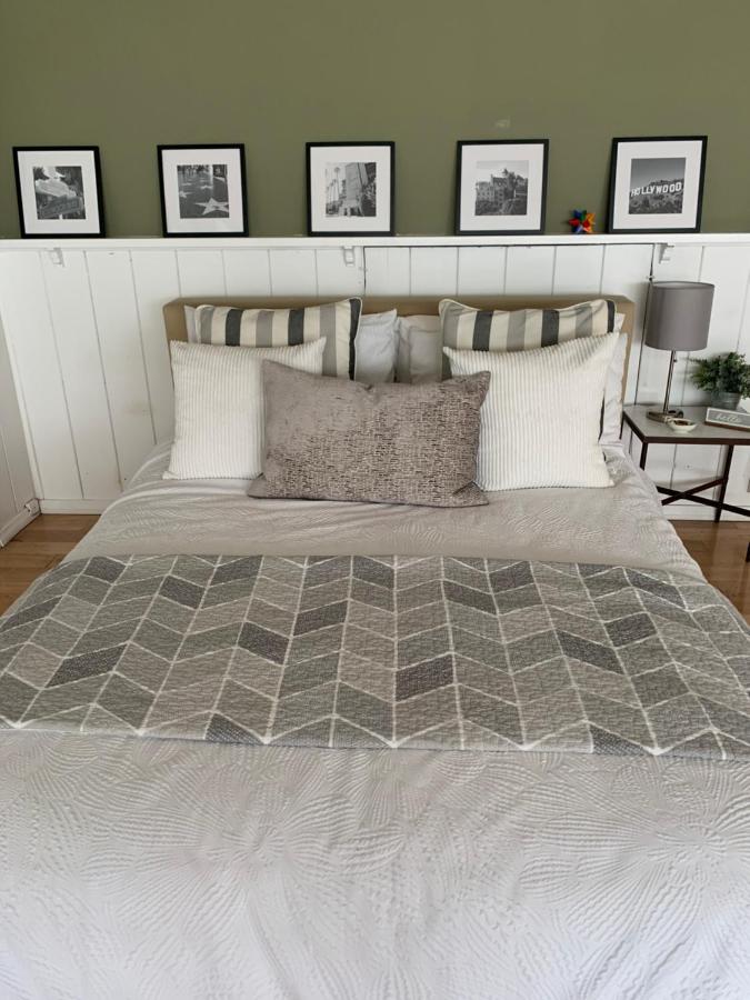 Private Guest Suite in West Los Angeles - 2