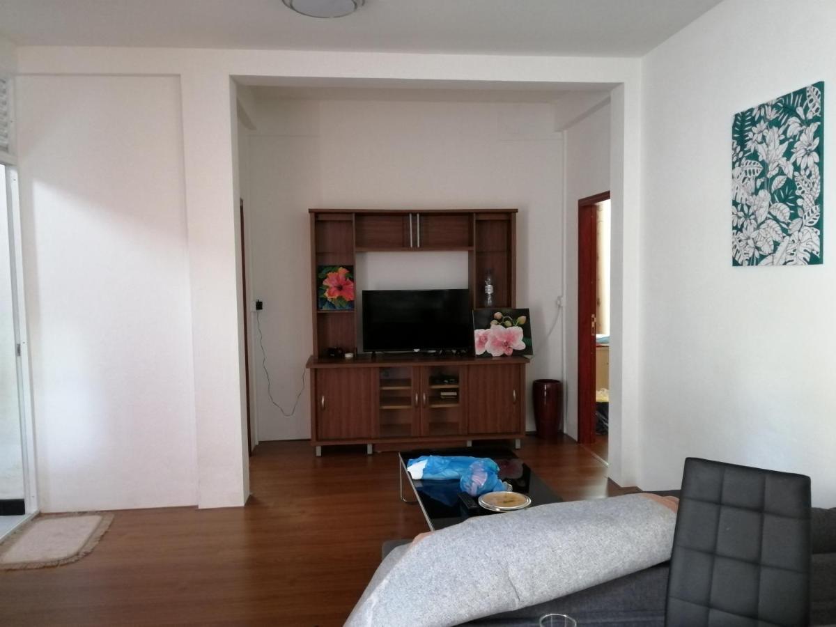 Fali Guest House - 2