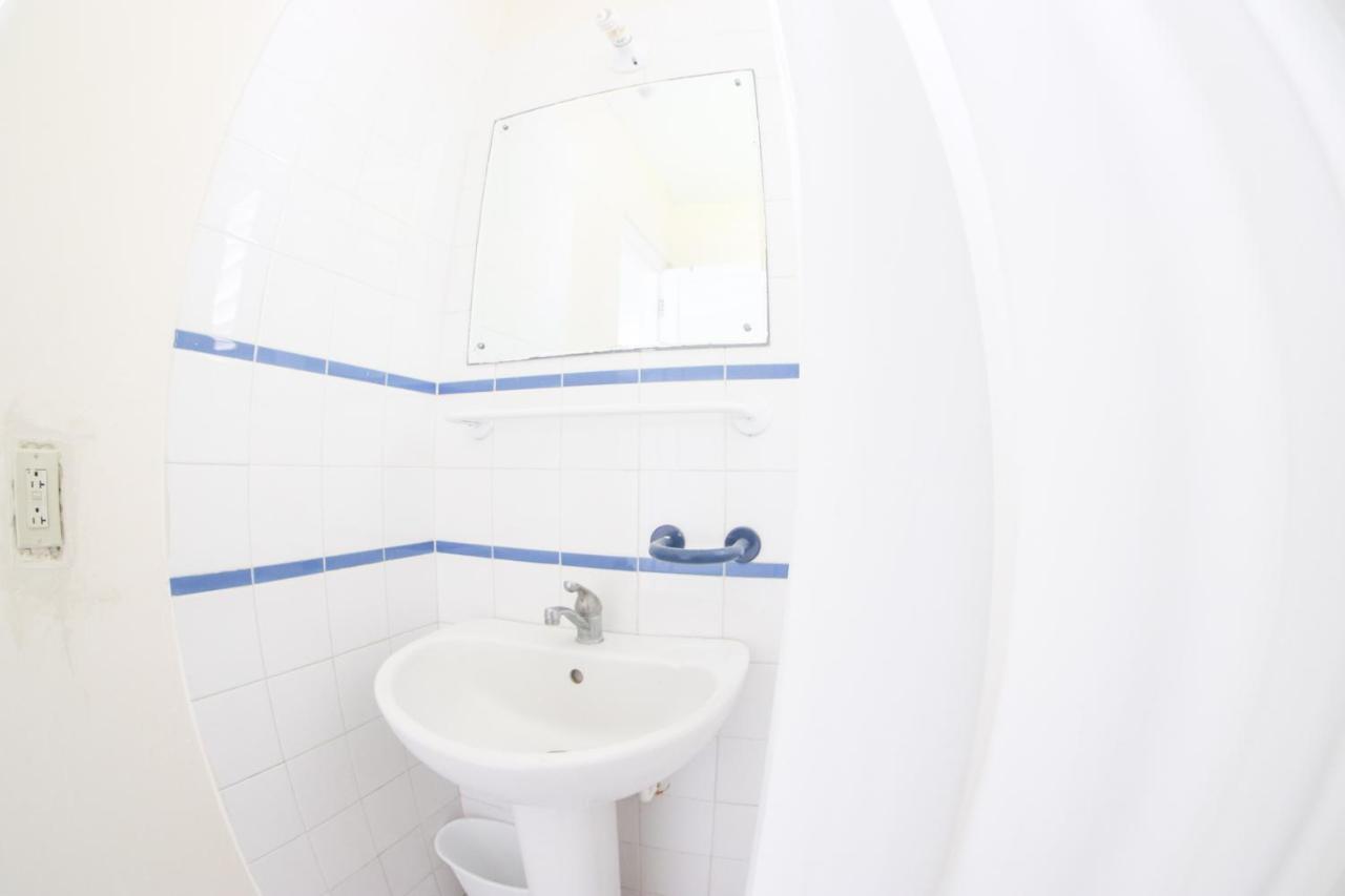 Point Village Beach Studios - 3