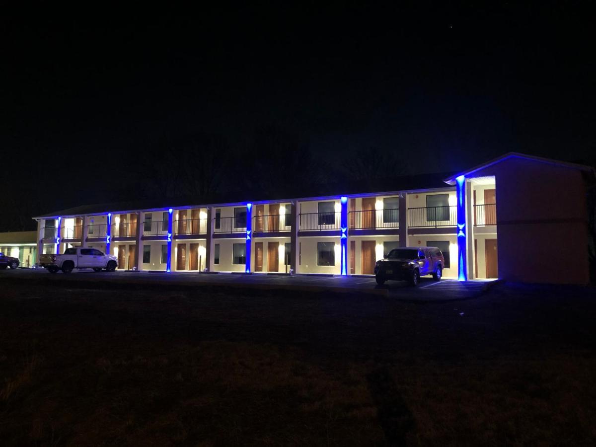 Bel Aire Motel — photo 16