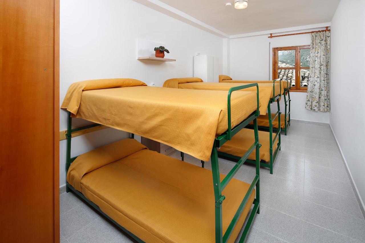 Albergue Sierra de Arbe, Naval – Updated 2022 Prices
