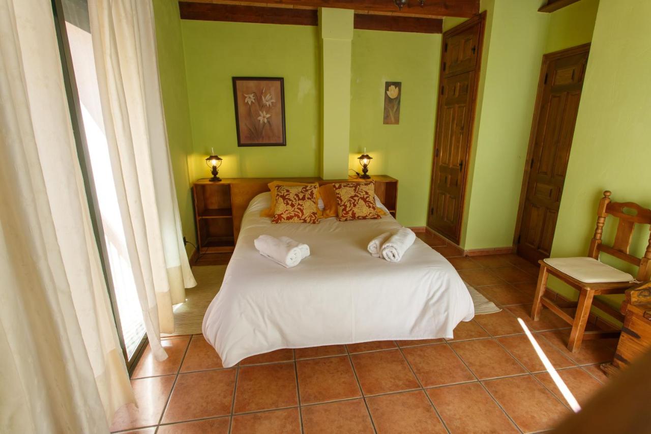El Bulín de Braojos - 3 Casas, Braojos de la Sierra – Precios ...