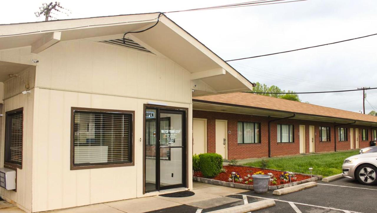 Green Valley Motel — photo 12
