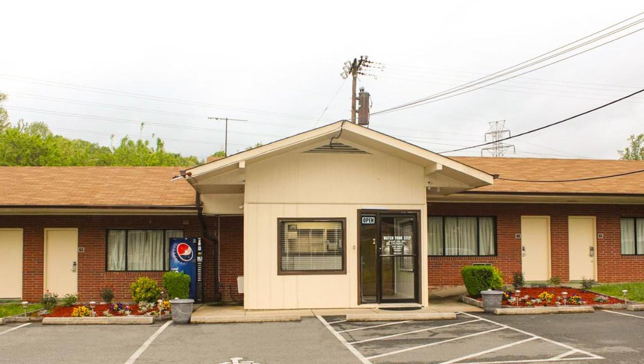 Green Valley Motel — photo 13