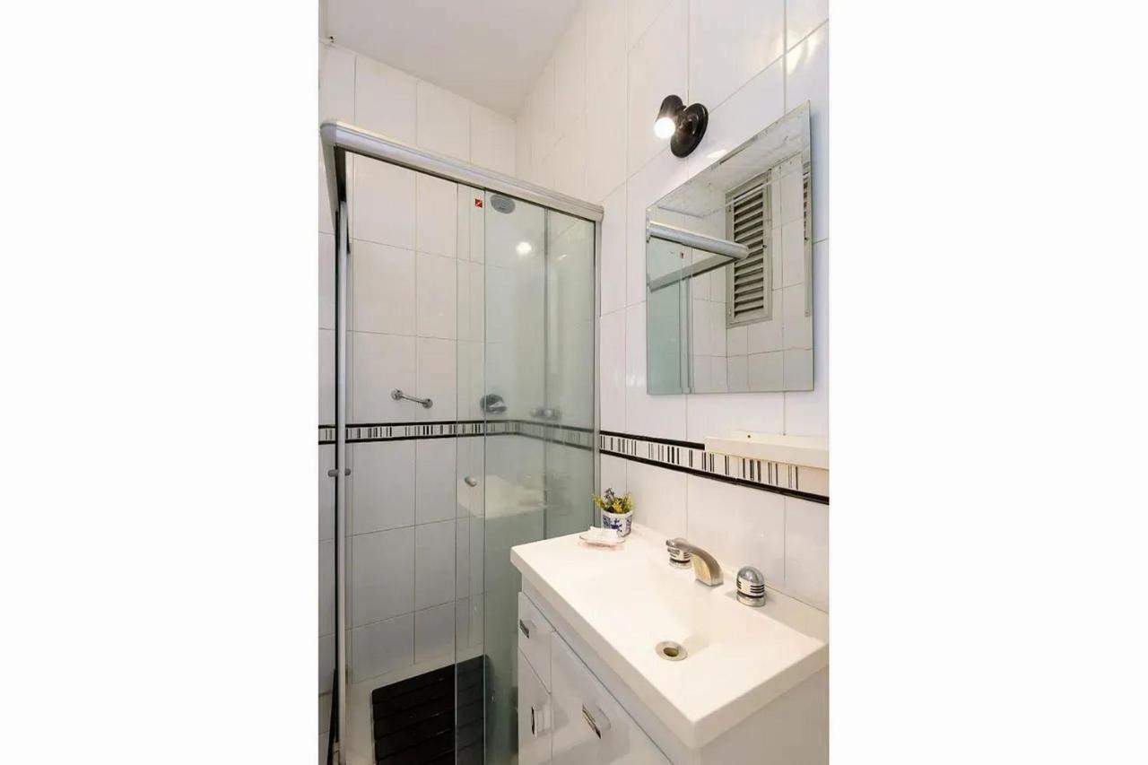 Studio w/ View of Christ the Redeemer | VP 463/303 - 3