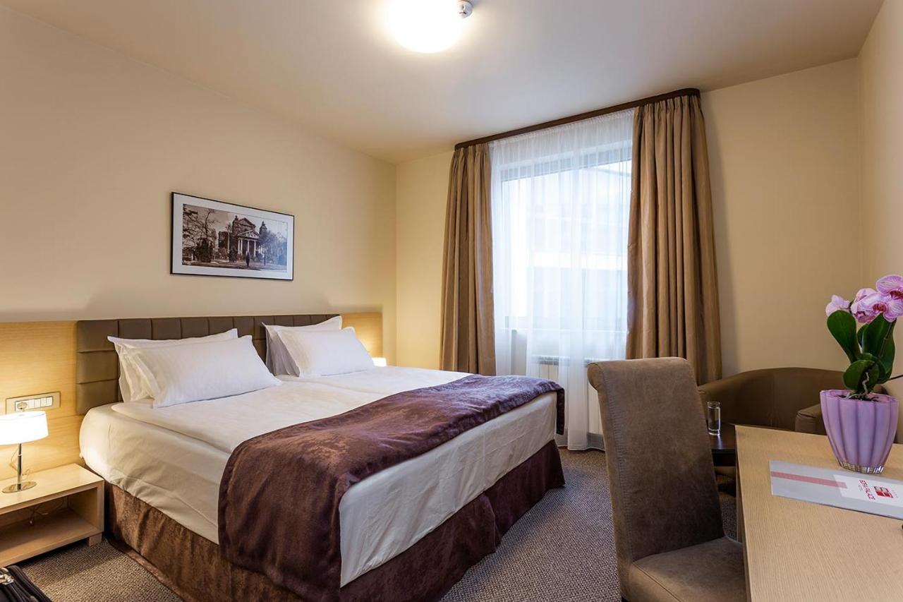 Sofia Palace Hotel by HMG photo