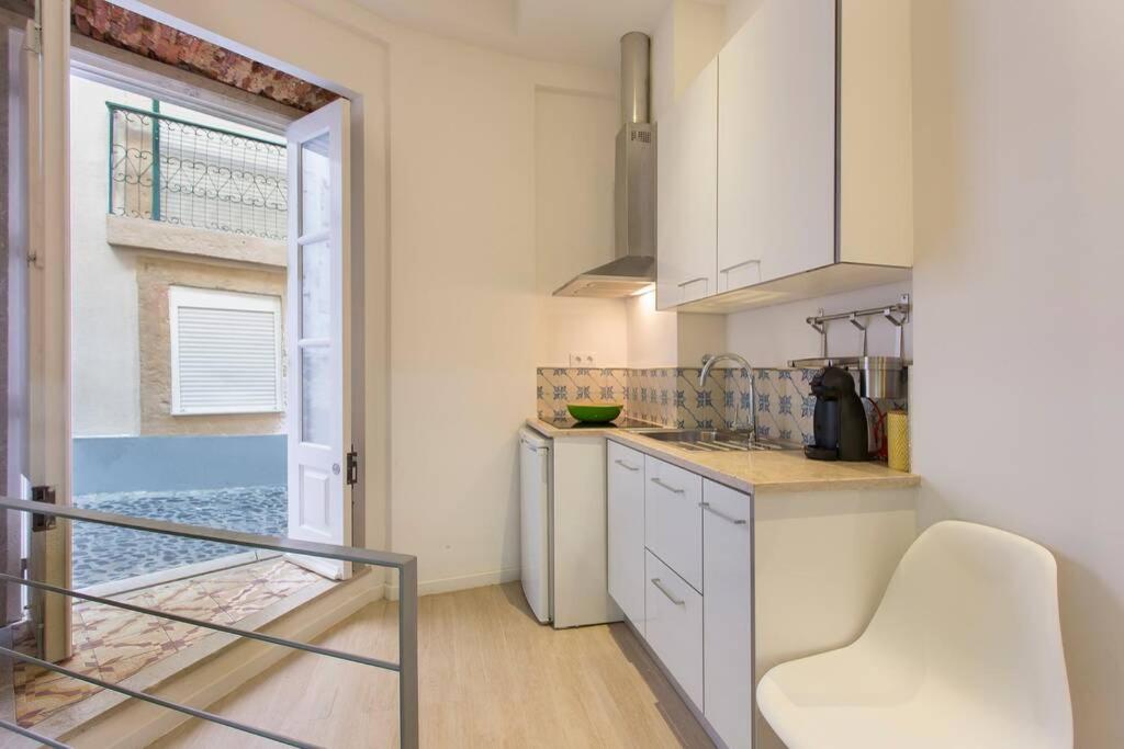 Soul of Lisbon - III - 4