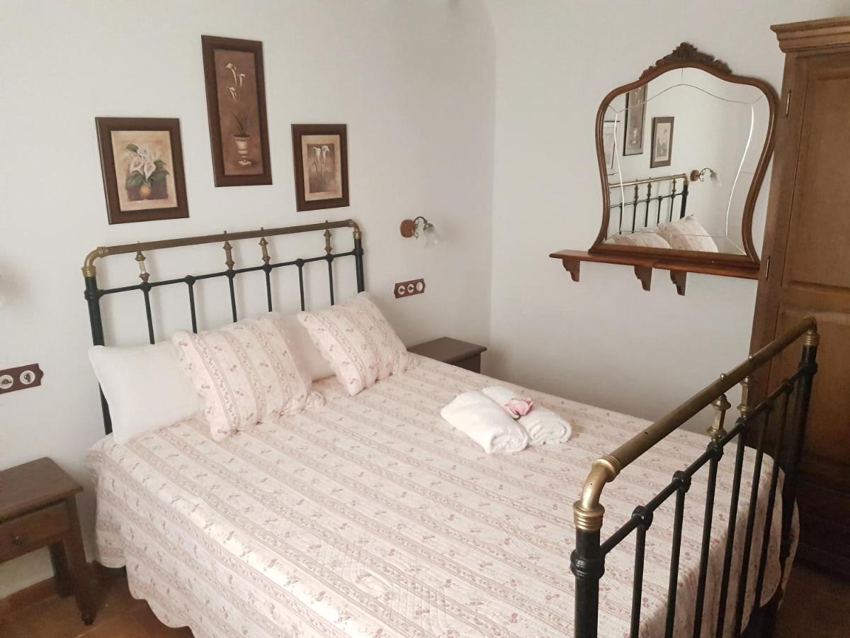 Villa HACIENDA ROMERO I y II, Casas (España Pozo Alcón ...