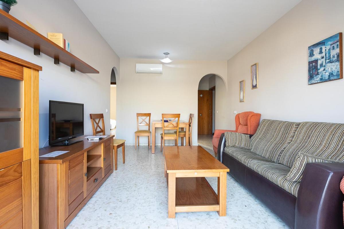 Apartamentos Guerrero, Torre del Mar – Updated 2022 Prices