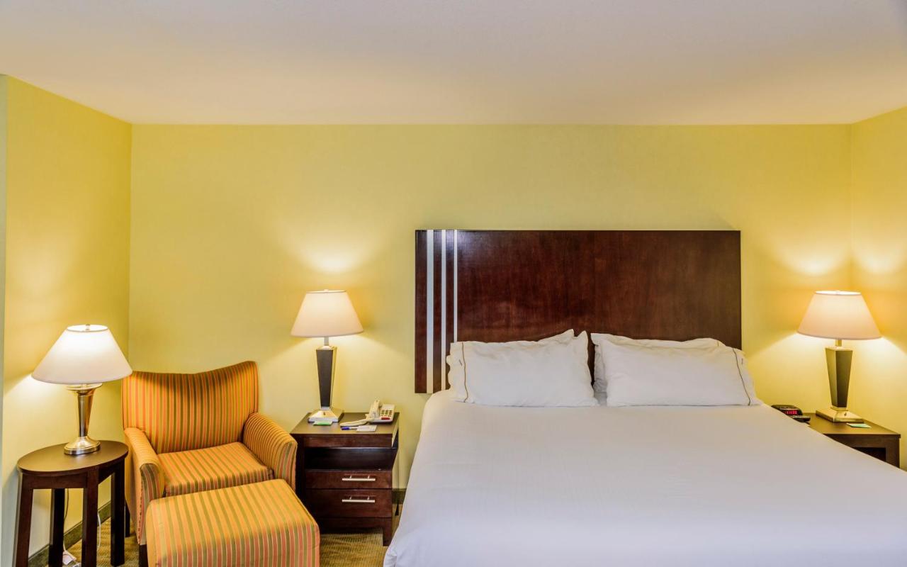 Holiday Inn Express Hotel Suites Hamburg An Ihg Hotel Hamburg Aktualisierte Preise Fur 2021