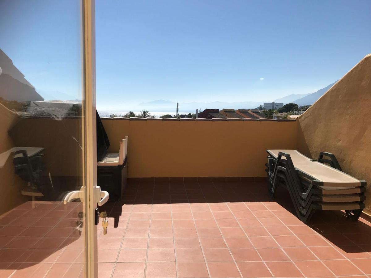 Duplex strand appartement Costabella, Marbella – Updated 2022 ...