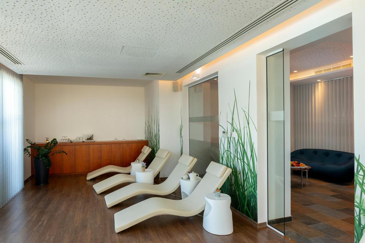 Melissi Beach Hotel & Spa photo