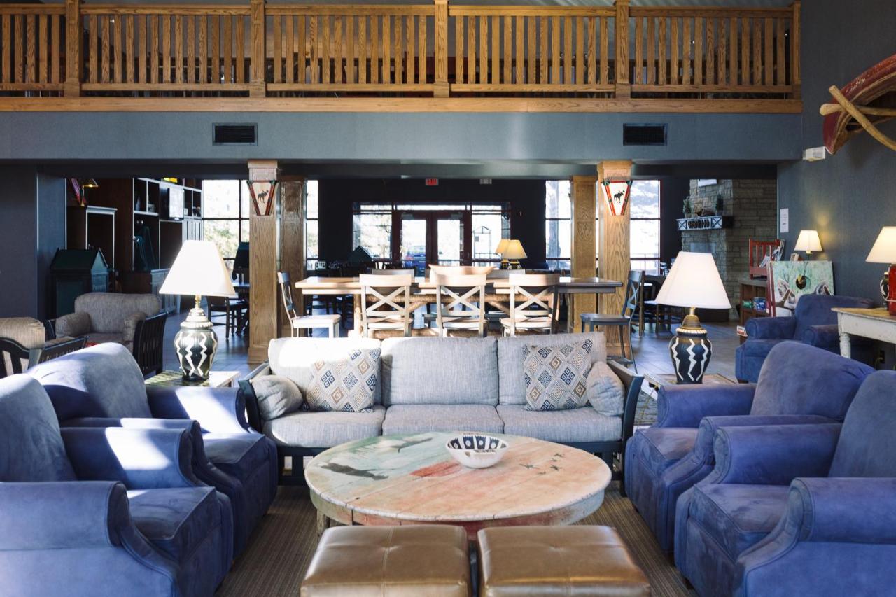 Wildwood Lodge & Suites — photo 11
