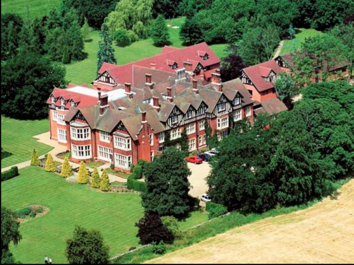 Scalford Hall Hotel, Melton Mowbray | LateRooms.com - Scalford Hall Hotel Four In A Bed