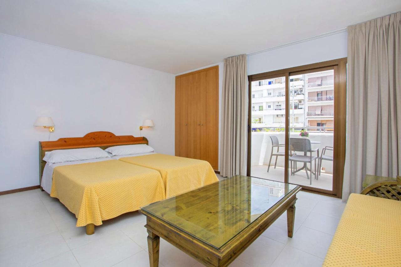 Apartamentos Bon Lloc, Santa Eulària des Riu – Precios ...