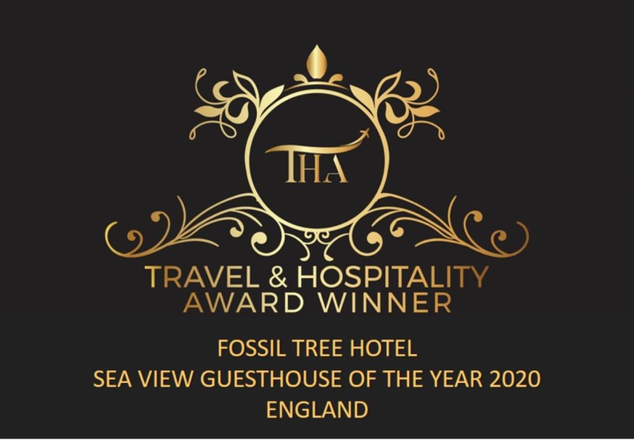 The Fossil Tree Hotel - Laterooms