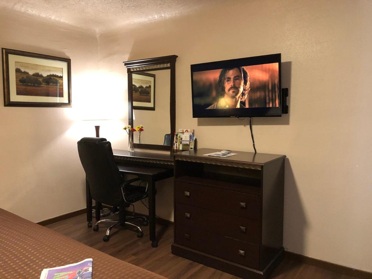 Value Inn Eugene Airport — photo 23