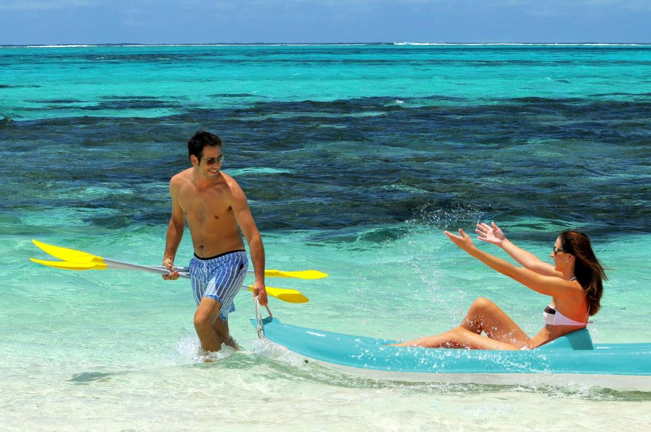 Beach: Astroea Beach Hotel