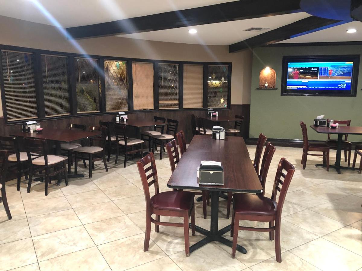 Royal Inn (Port Lavaca) — photo 5