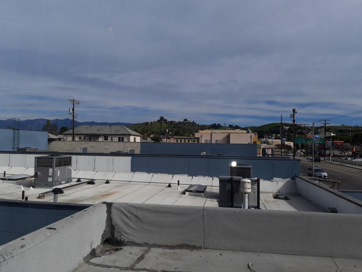 Pads on Pasadena Ave — photo 6