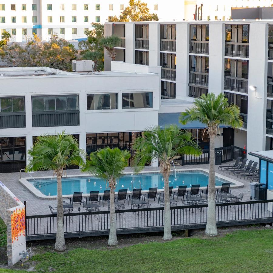 Hotel Monreal Express & Studios — photo 11