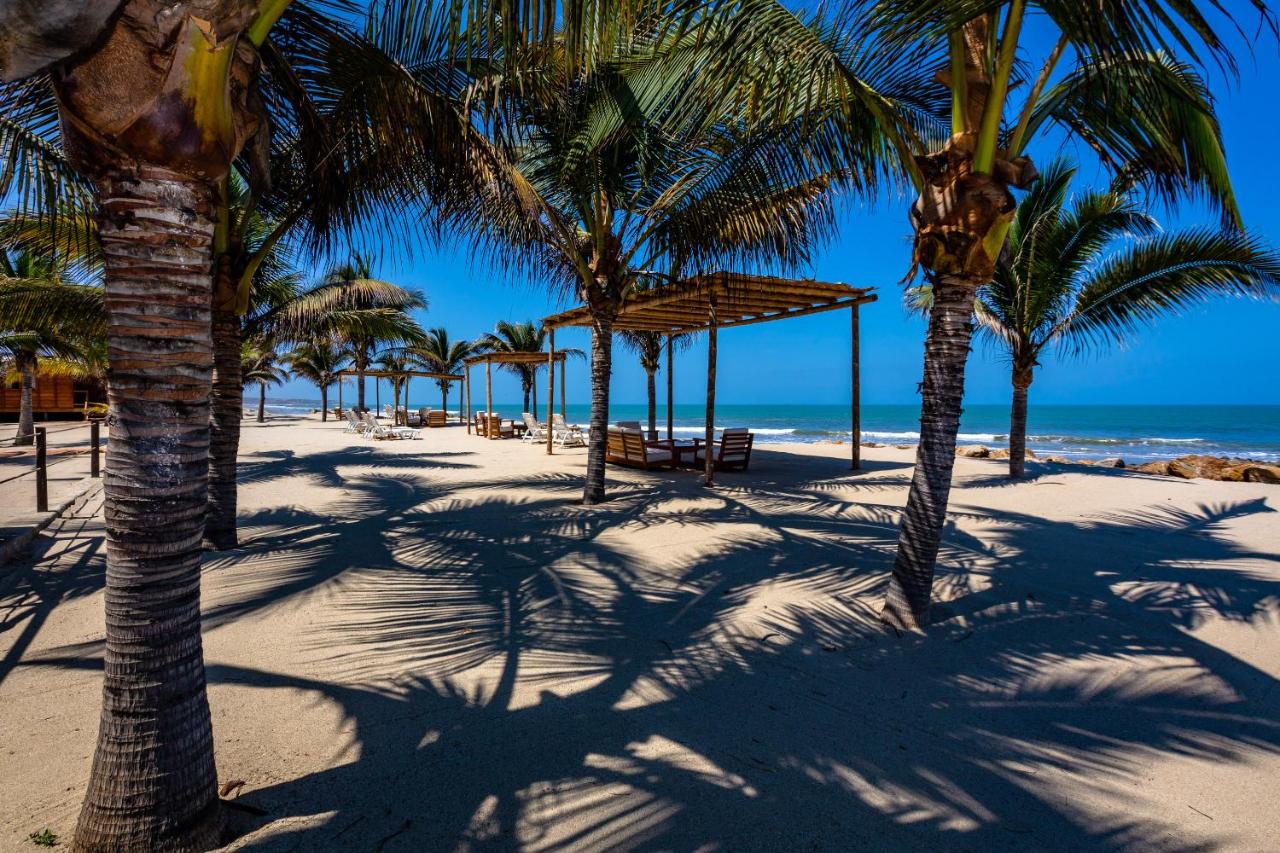 Beach: Bungalows & Suites Punta Camarón