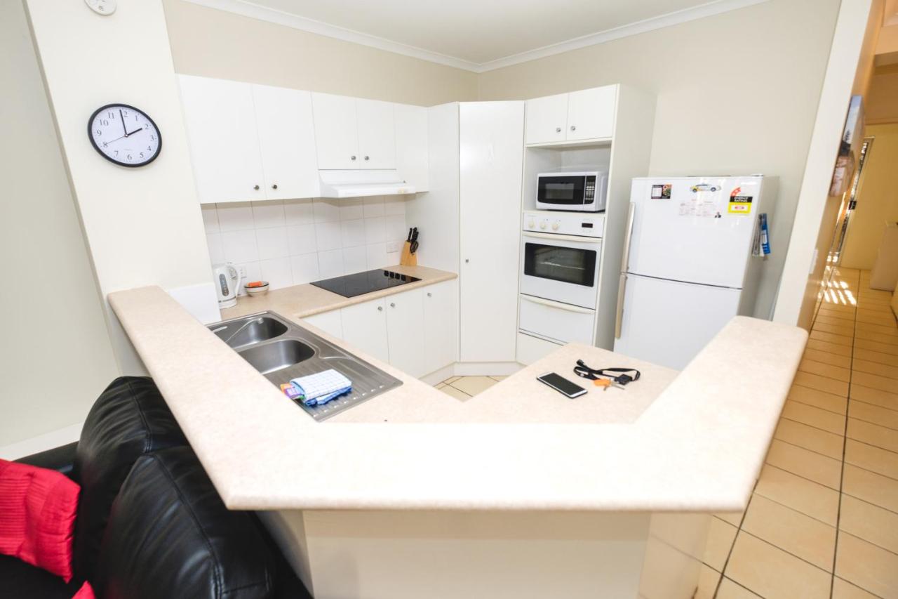 Sanctuary Lake Apartments photo