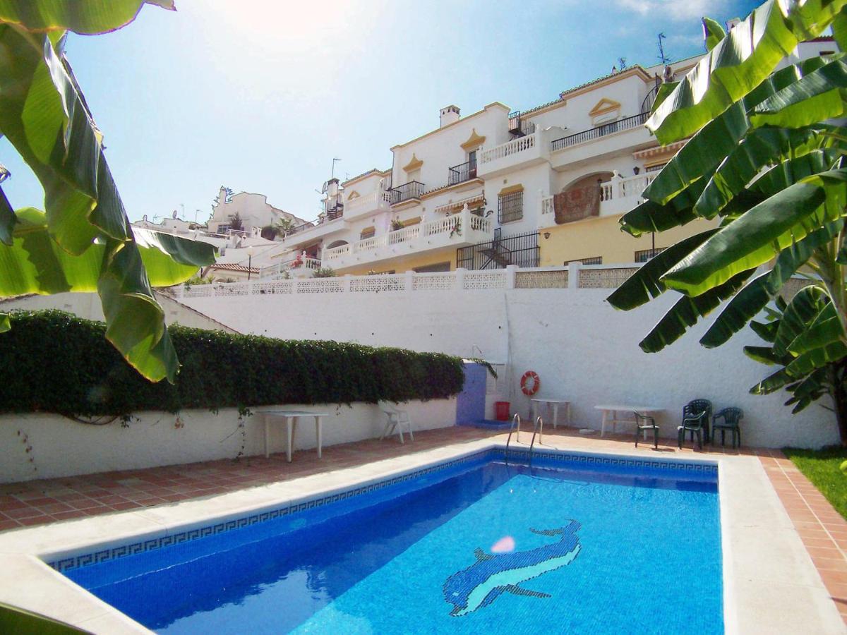 Villa Pinomar - Sleeps 8 - Burriana Beach, Nerja – Updated ...