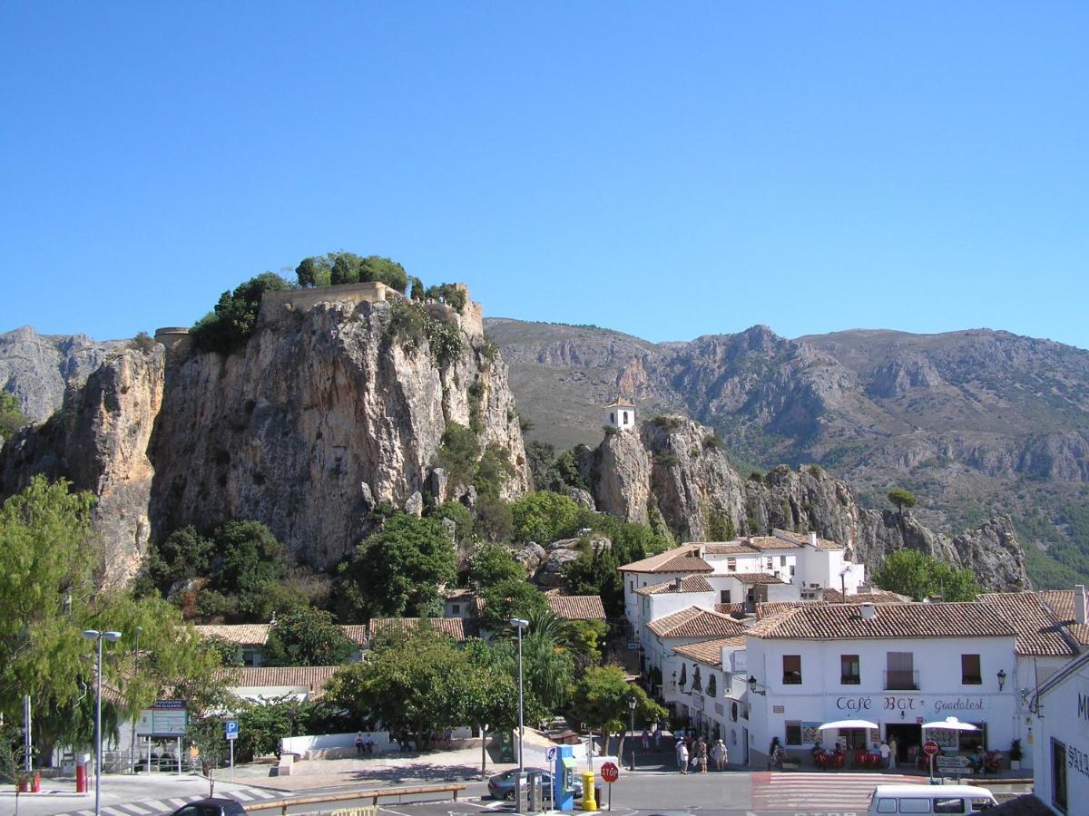 Apartamentos Serrella Rural Guadalest, Benimantell ...