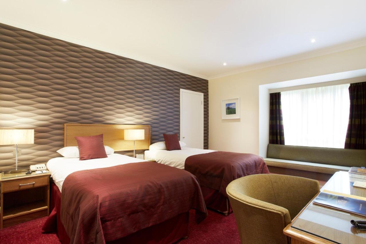 The Manor House at The Celtic Manor Resort - Laterooms
