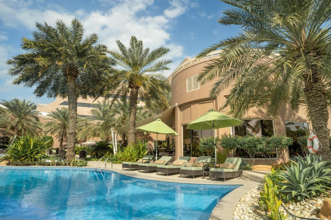 Mövenpick Hotel Bahrain photo