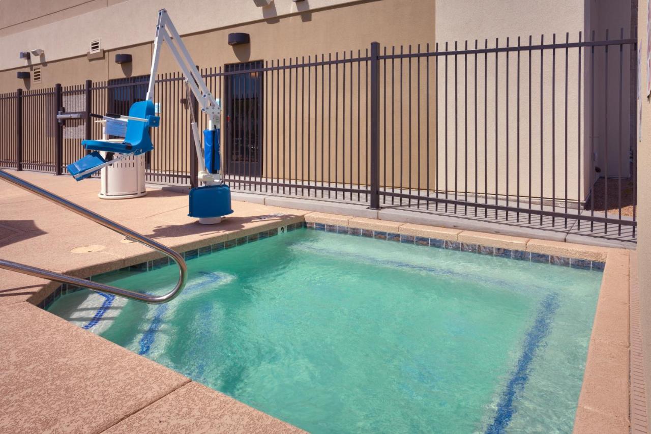 Heated swimming pool: Holiday Inn Express & Suites Phoenix West - Buckeye, an IHG Hotel