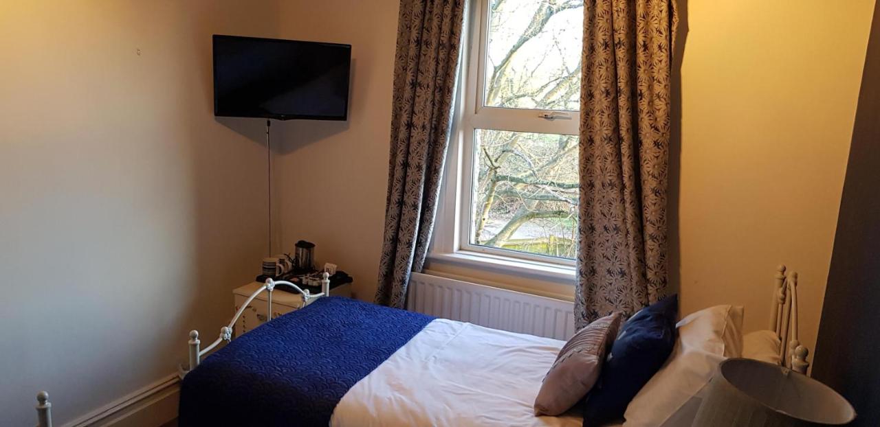 The Weir Hotel photo