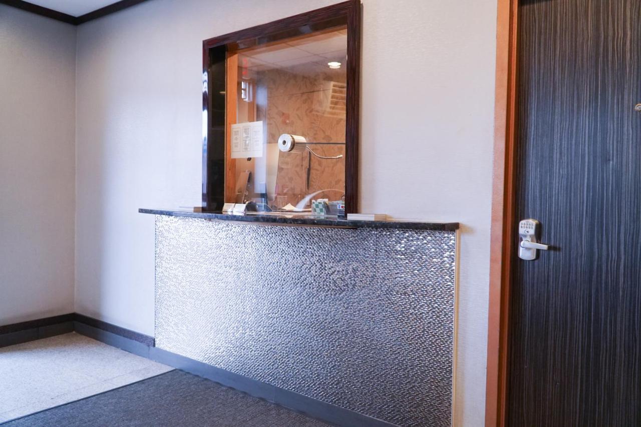 Cabana Hotel Yankee Stadium - 3