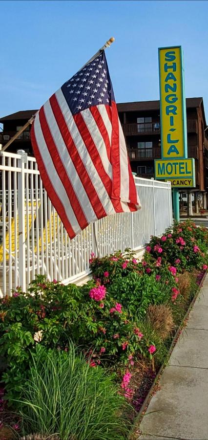 Shangri-La Motel — photo 14