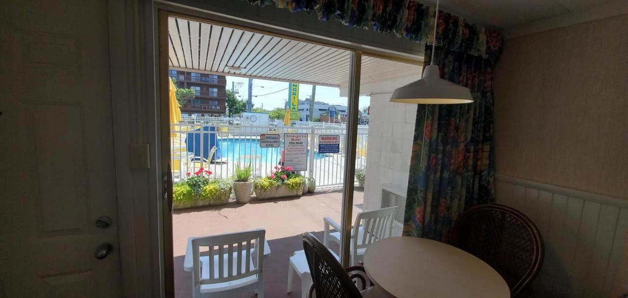 Shangri-La Motel — photo 11