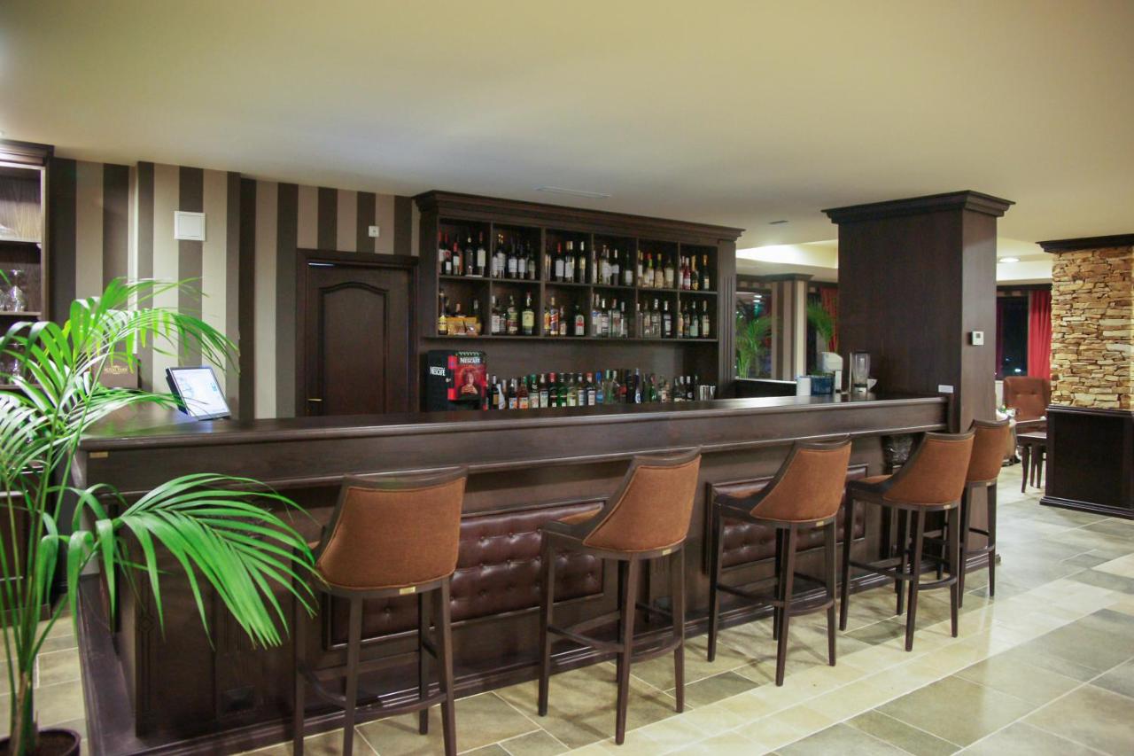 Royal Park Hotel & Apartments photo