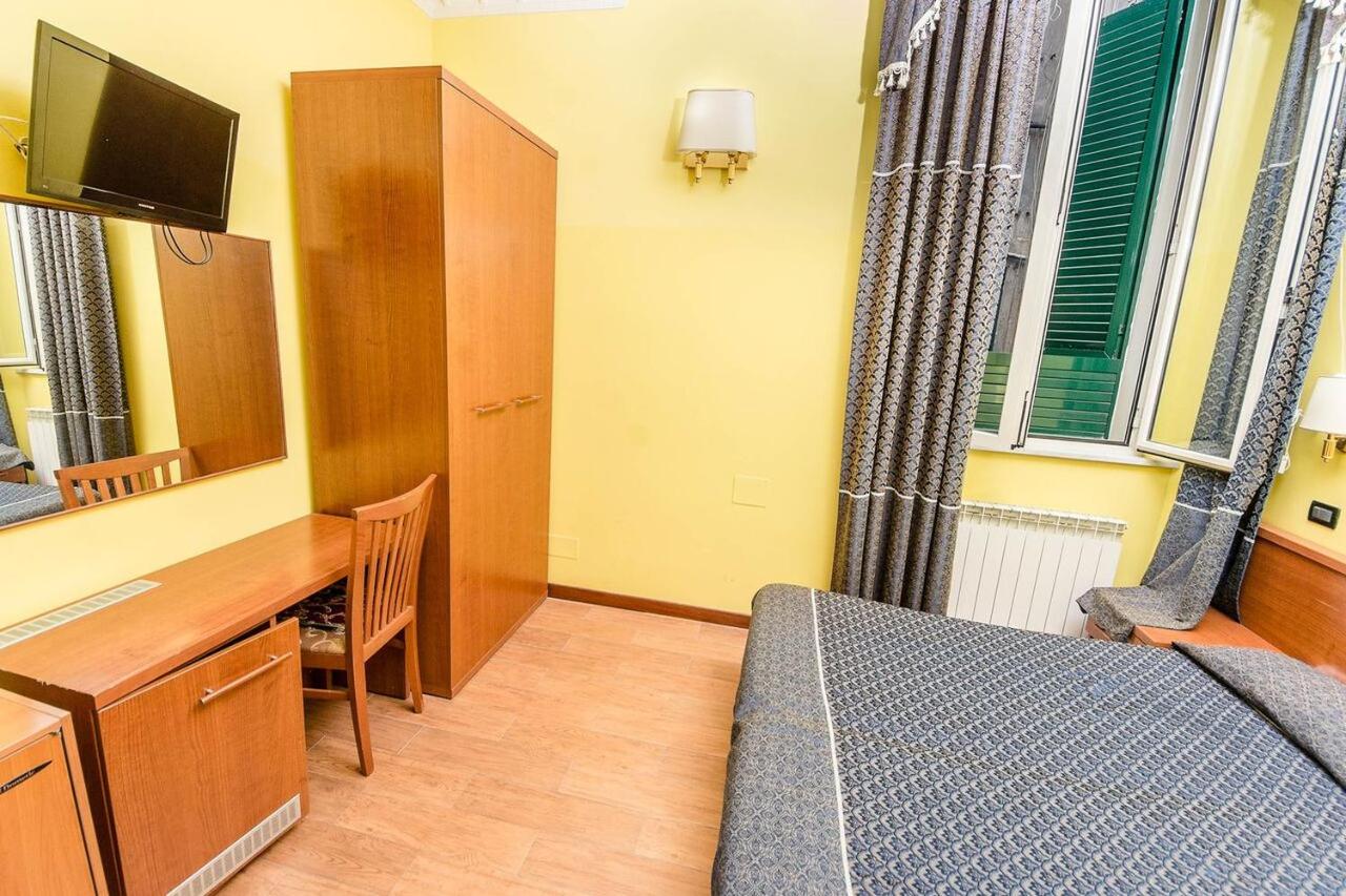 Hostel Beautiful - 5