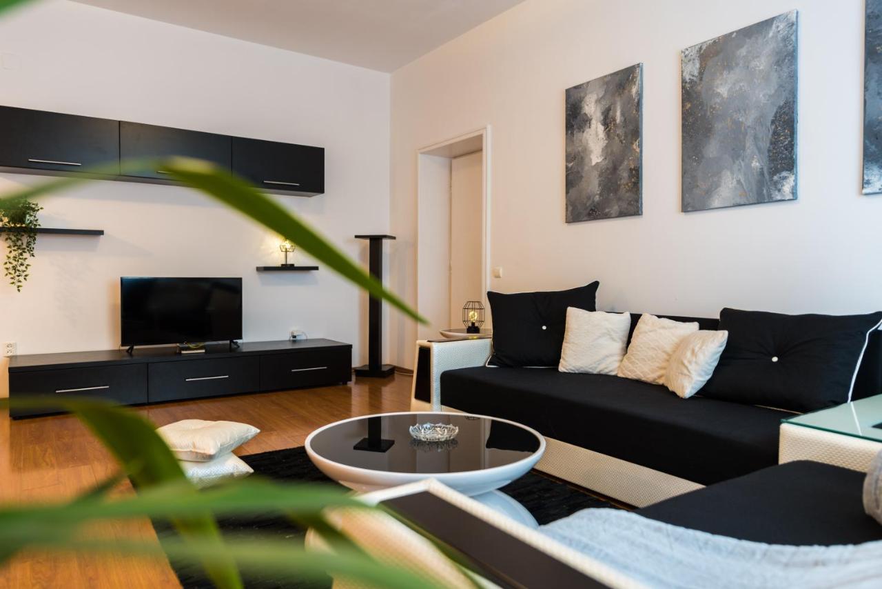 الشقق Viva Carlton رومانيا بوخارست Booking Com