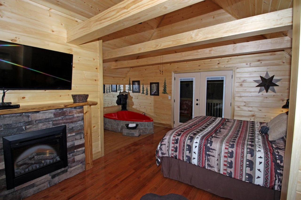 Away For Romance Cabin — photo 13