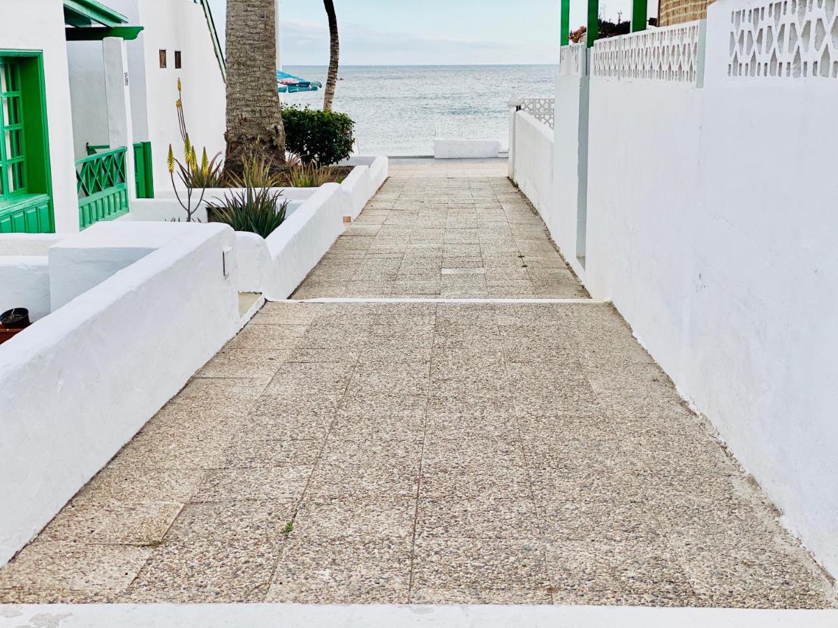 Beach: Canaryislandshost l Brisa del Atlántico